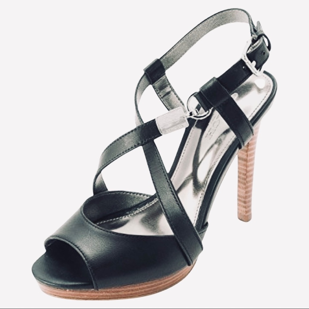 COACH Wendelle Sandal